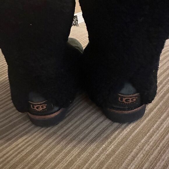 Ugg Patten boots black 6 - Picture 4 of 7